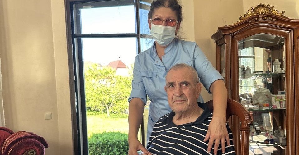 : Догляд за літніми людьми з цукровим діабетом у пансіонаті «Добрий Вік»: контроль здоров’я та турбота 24/7